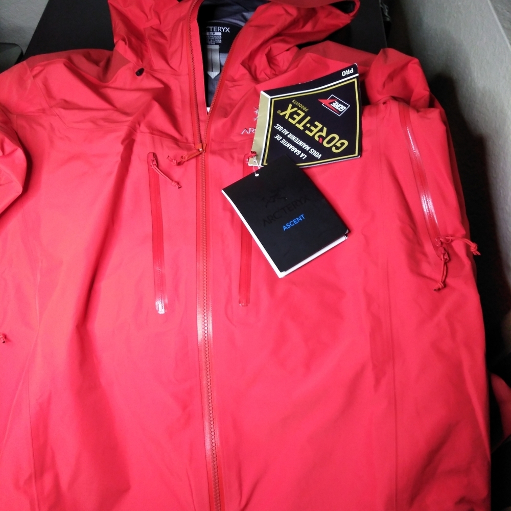 Arc'teryx Men's Alpha SL Jacket